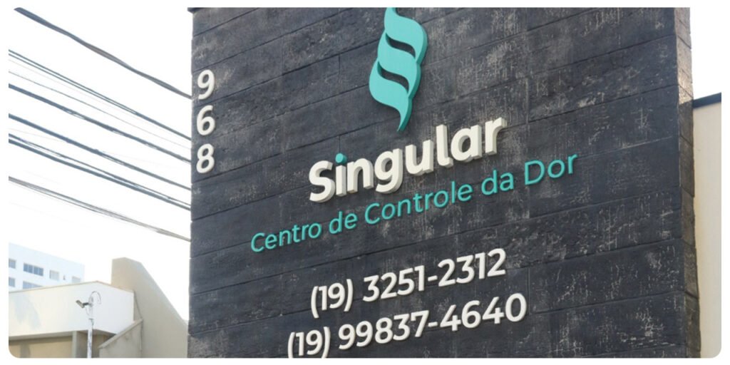 Histórias da Clínica Singular e sua logomarca